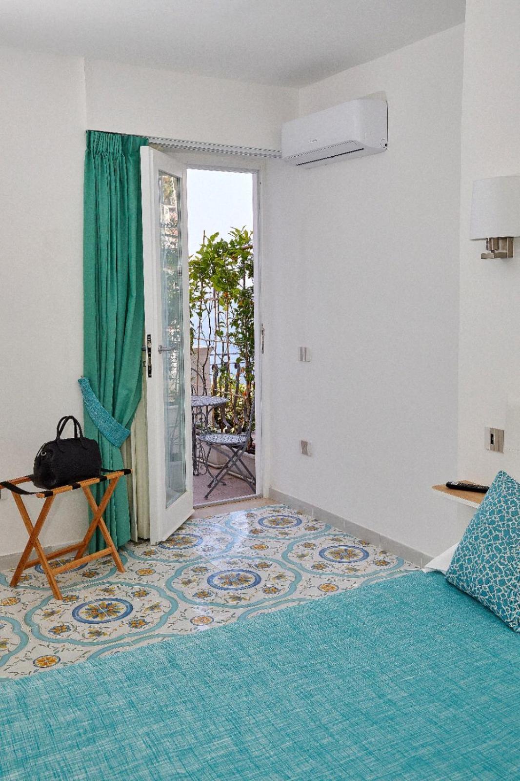 Malafemmena Guest House Capri Bilik gambar